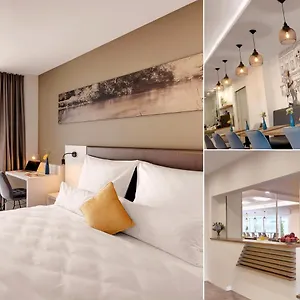 Hotel Amper Art
